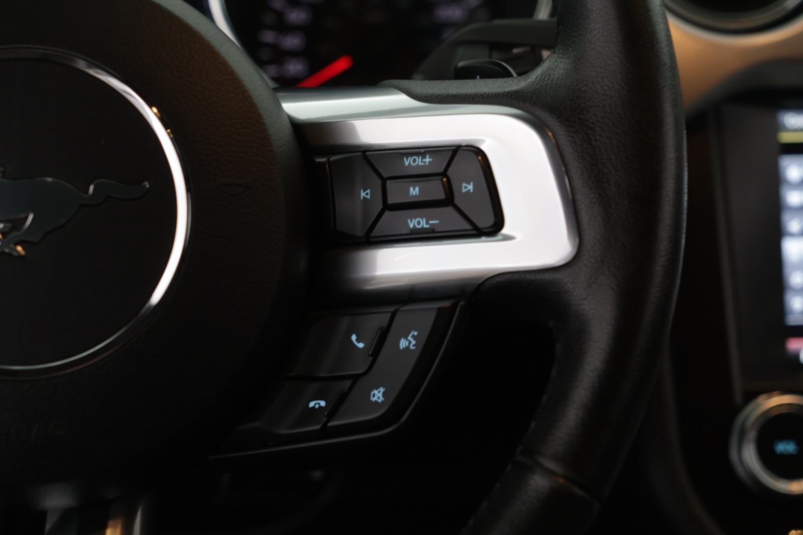FORD Mustang 2016