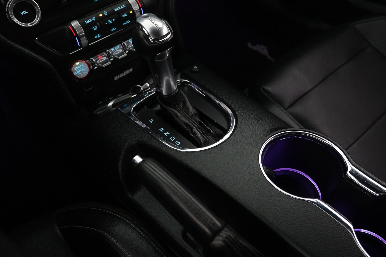 FORD Mustang 2016