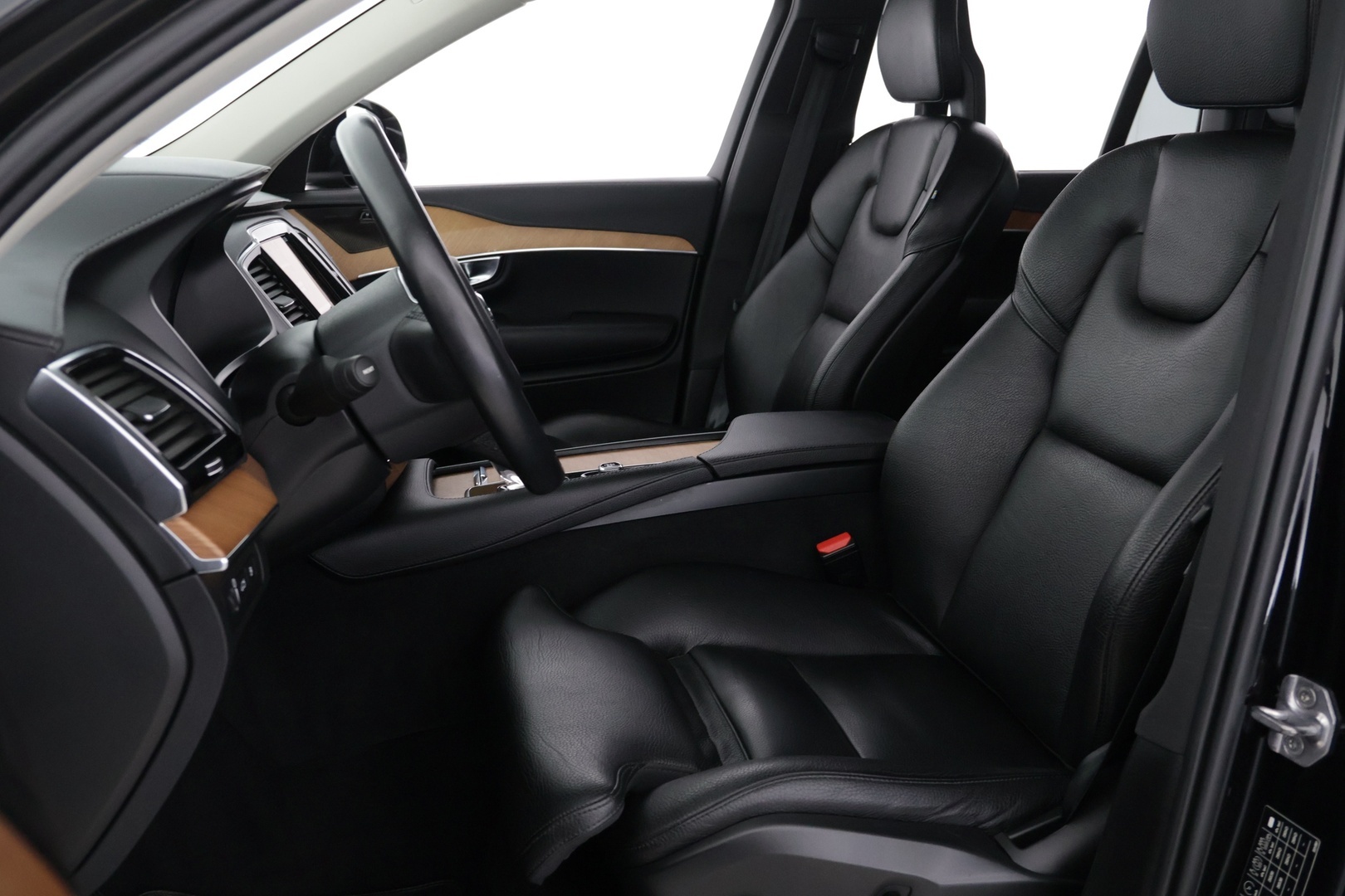 VOLVO XC90 2022