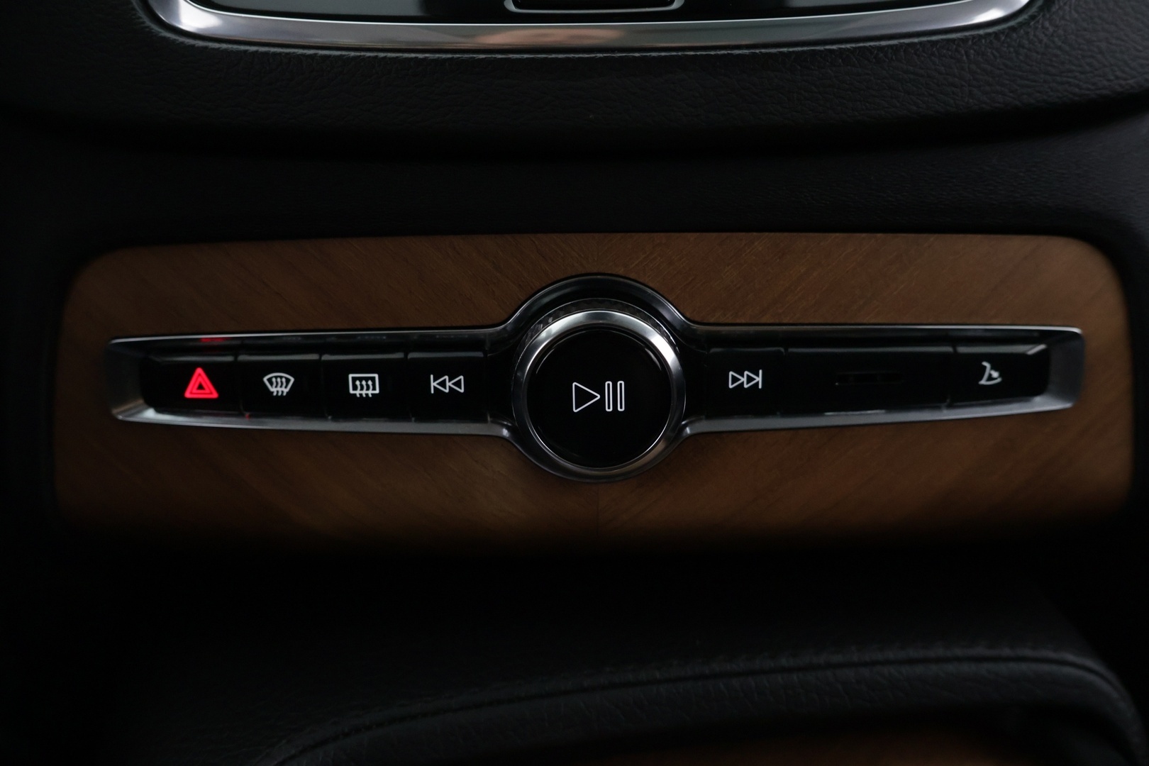 VOLVO XC90 2022