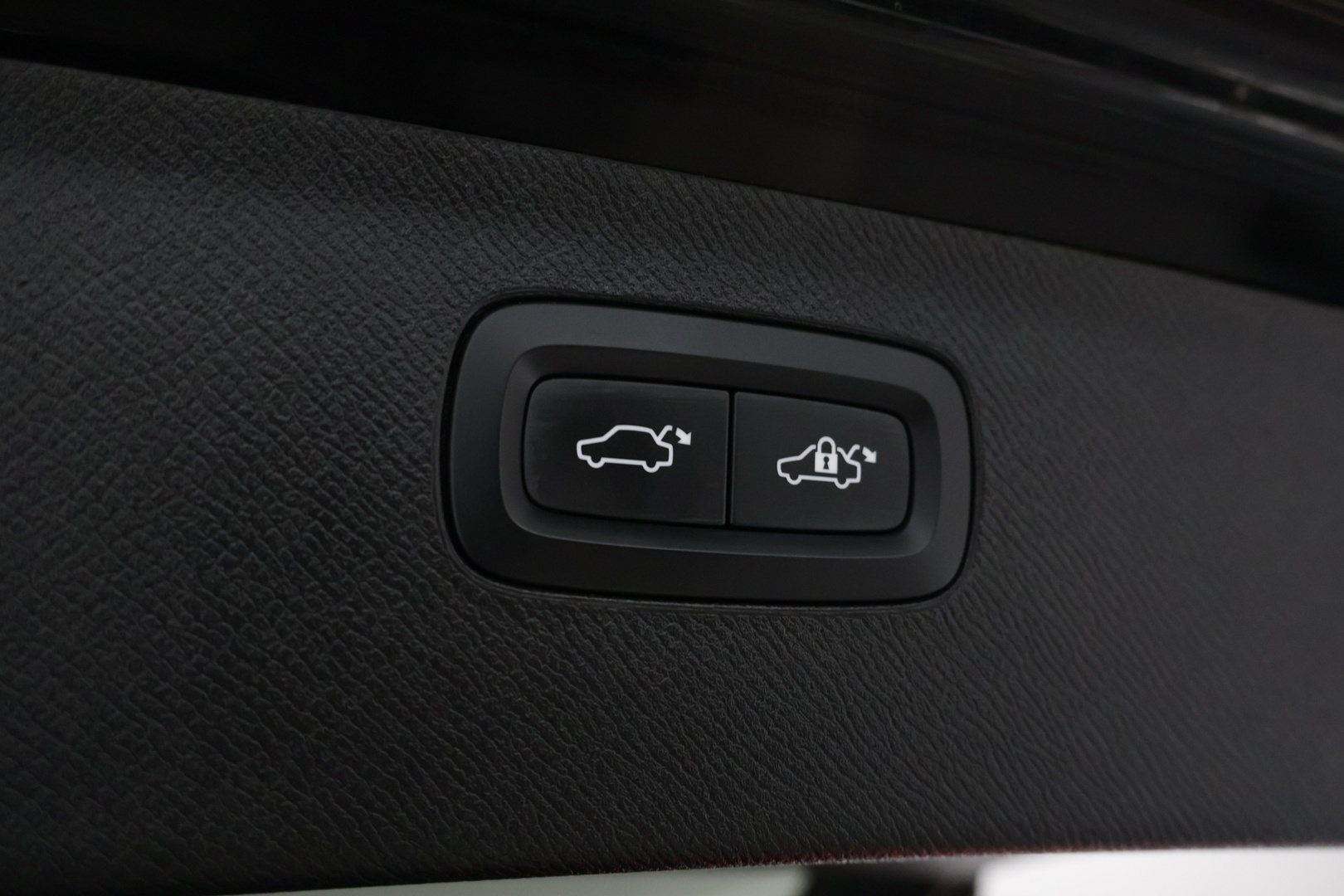 VOLVO XC90 2022