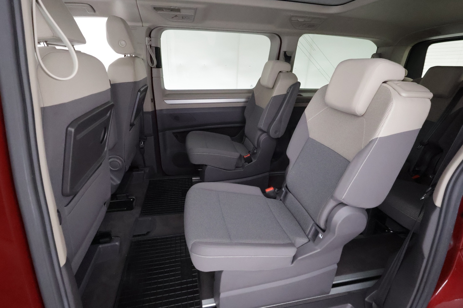 VOLKSWAGEN Multivan 2022