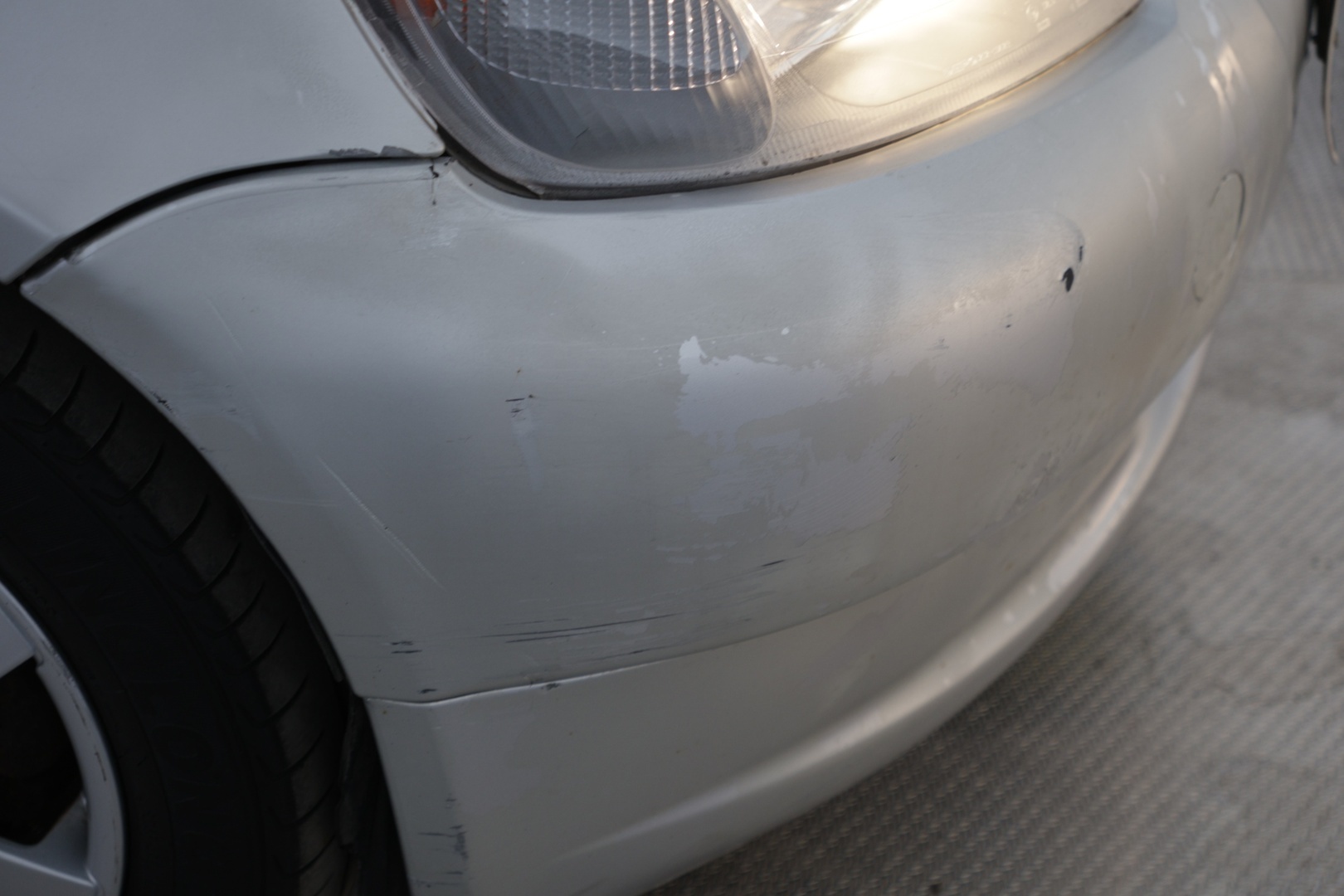 TOYOTA Yaris 2002
