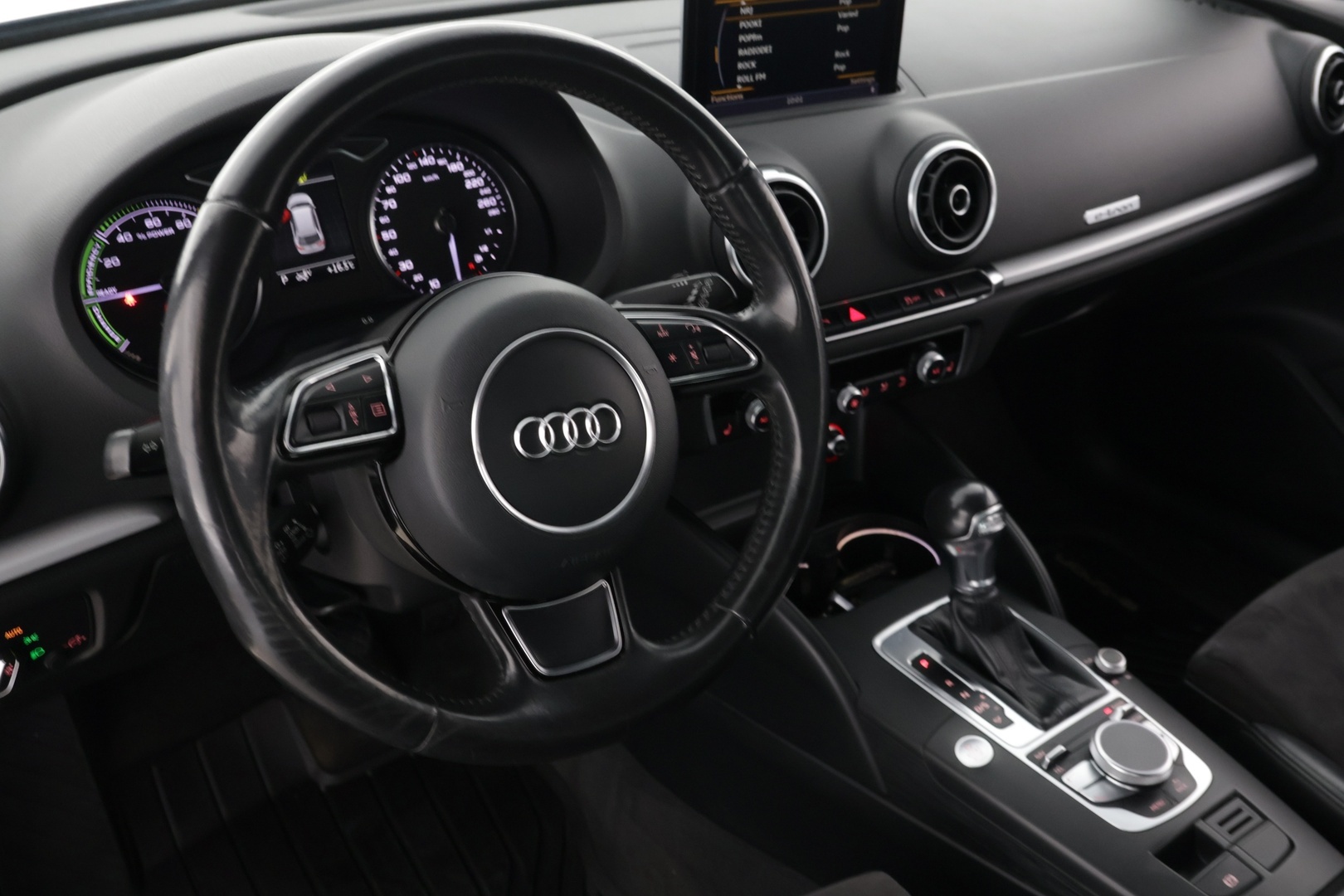 AUDI A3 2015