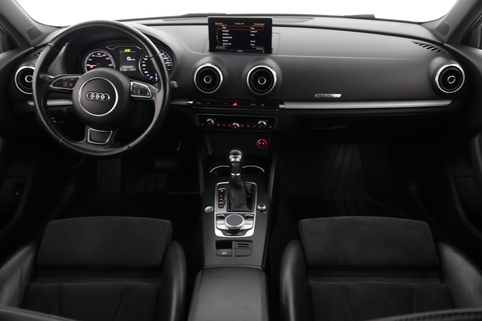 AUDI A3 2015