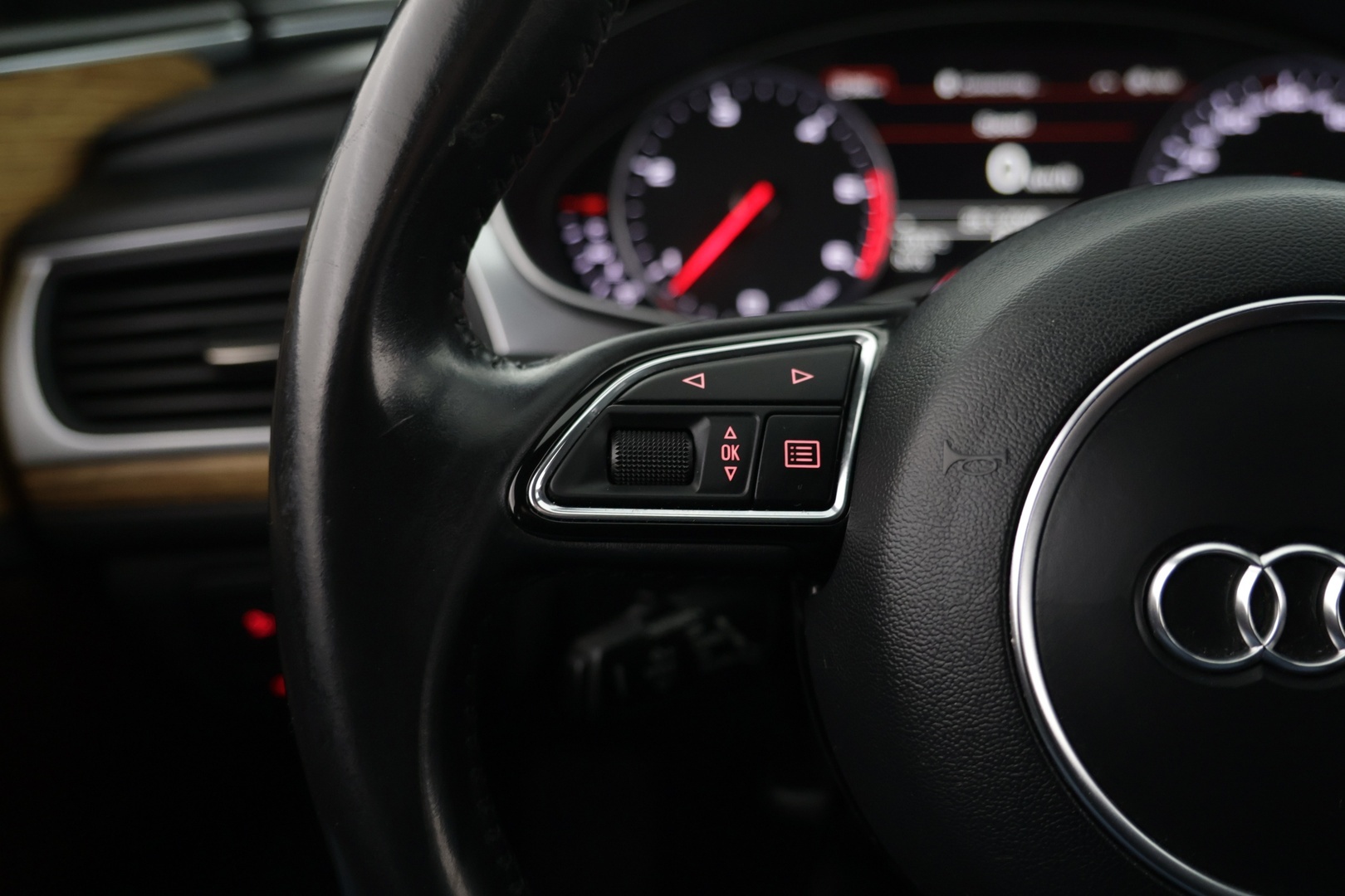 AUDI A6 2014