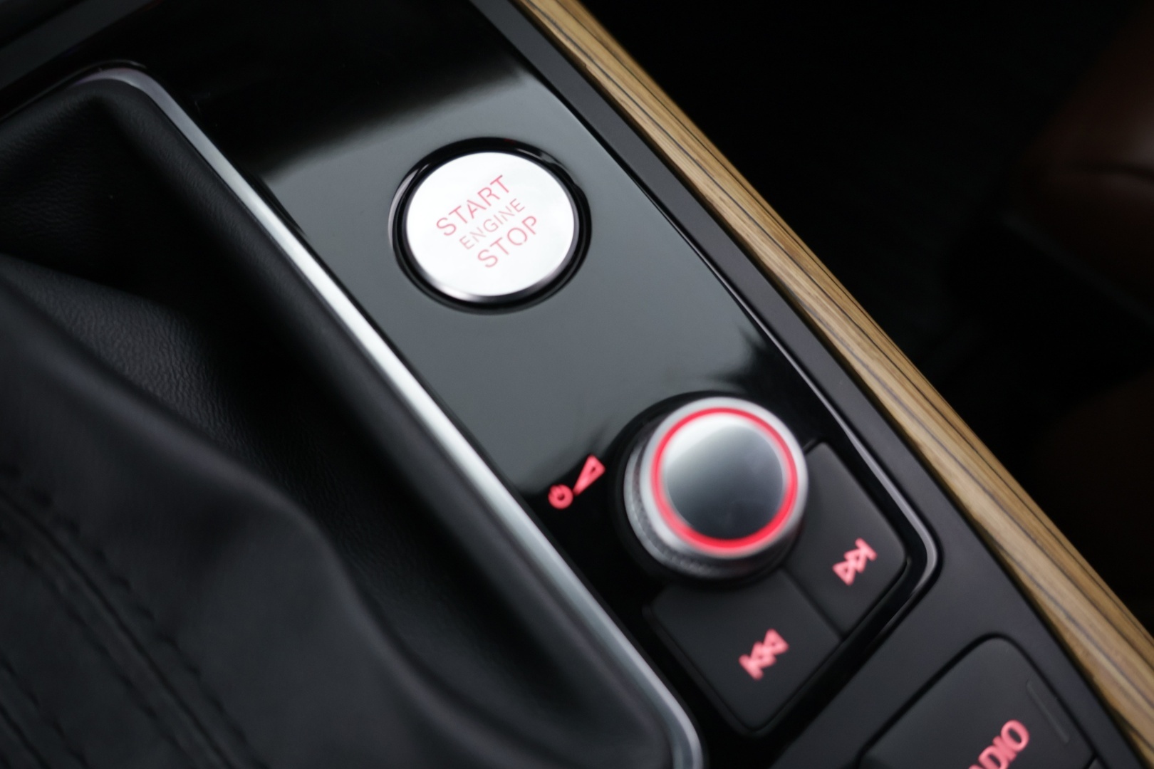 AUDI A6 2014