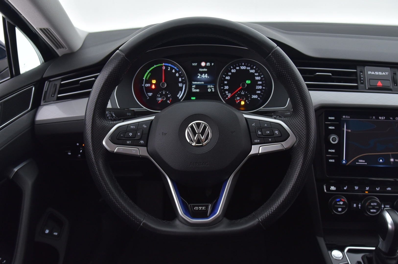 VOLKSWAGEN PASSAT GTE 2020