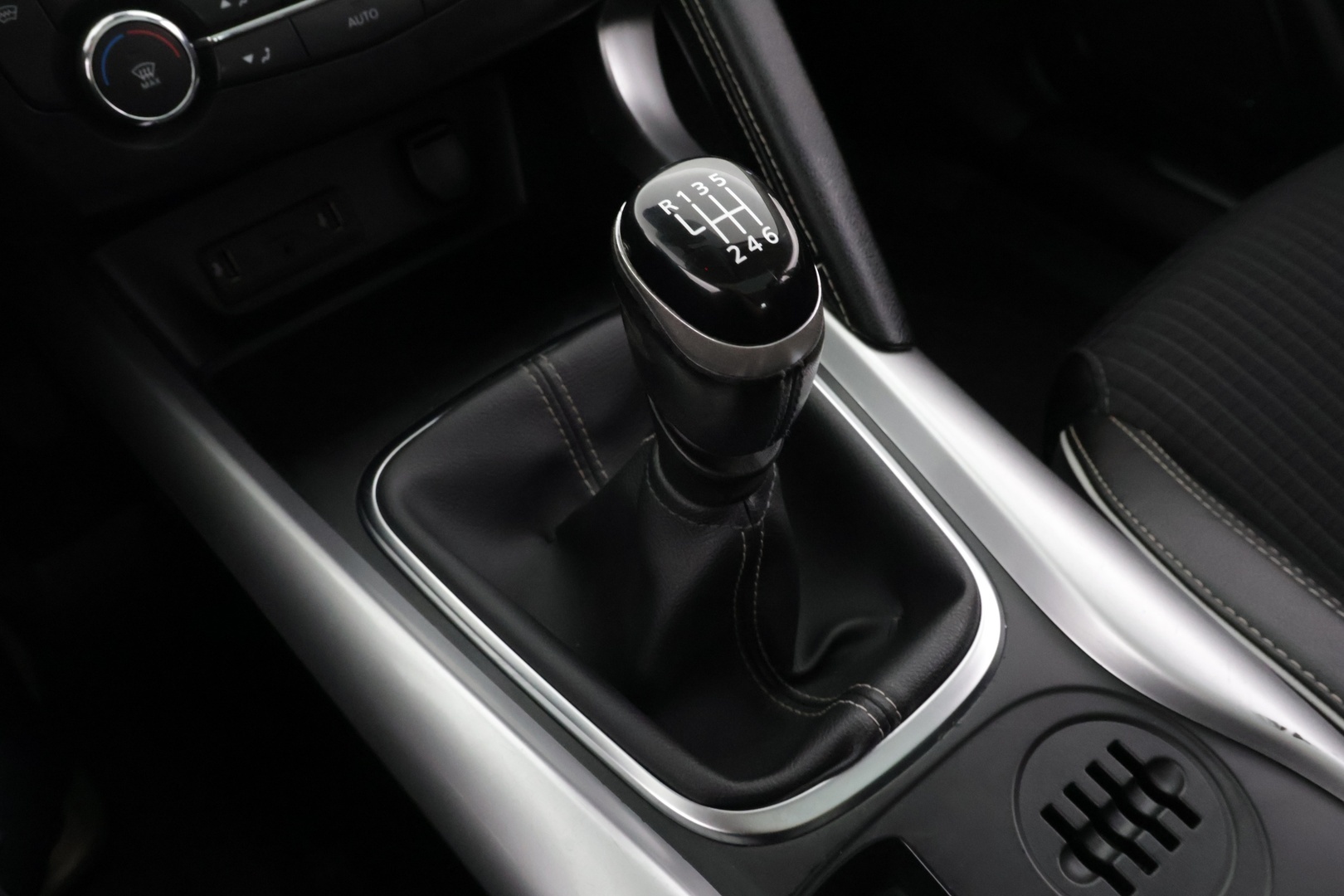 RENAULT Kadjar 2016