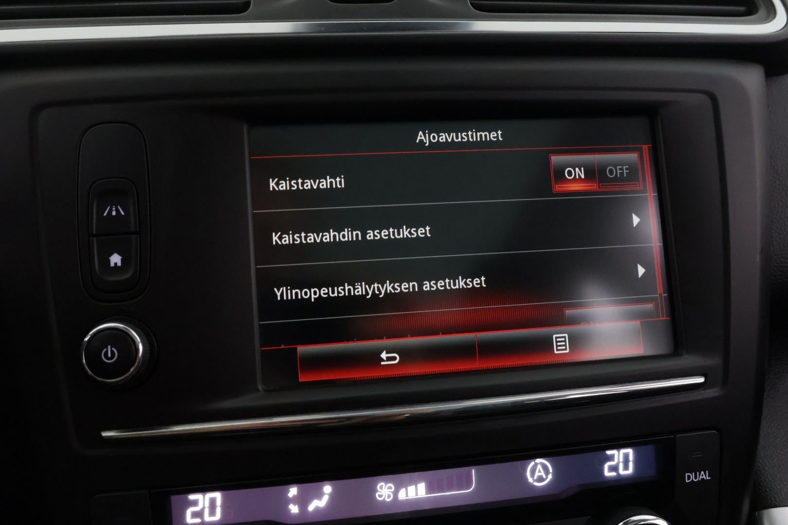 RENAULT Kadjar 2016