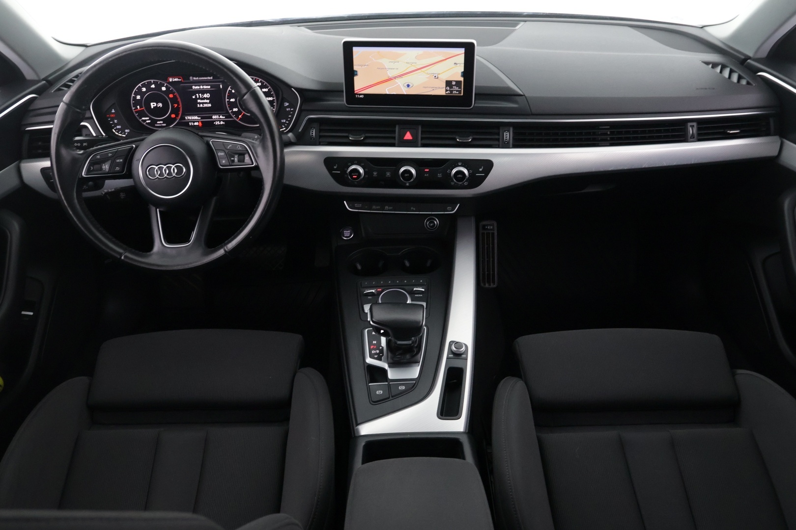 AUDI A4 2017