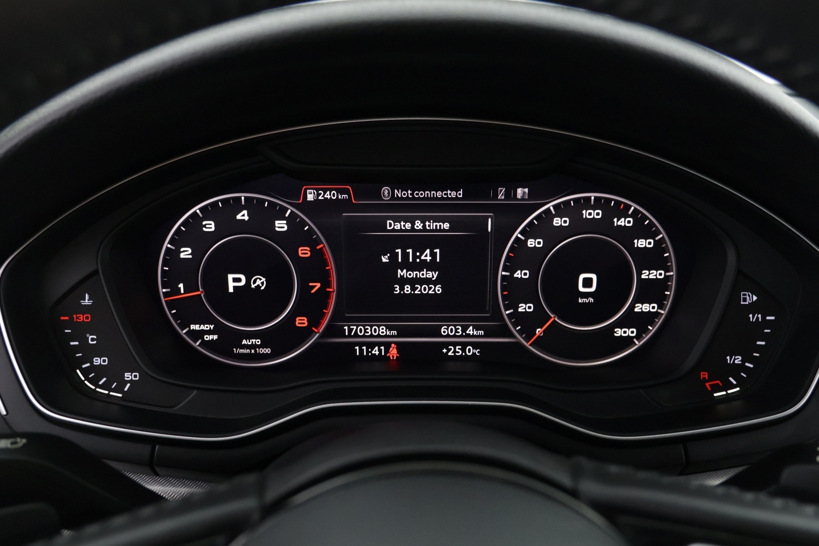 AUDI A4 2017