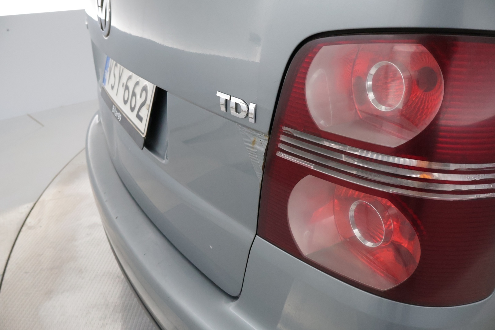 VOLKSWAGEN Touran 2008