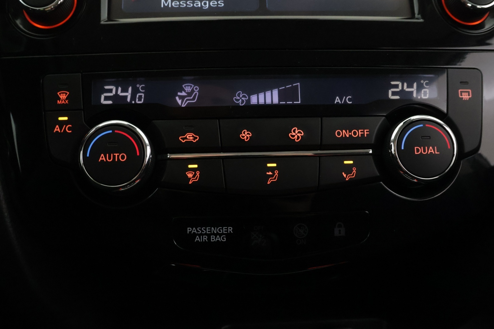 NISSAN Qashqai 2016