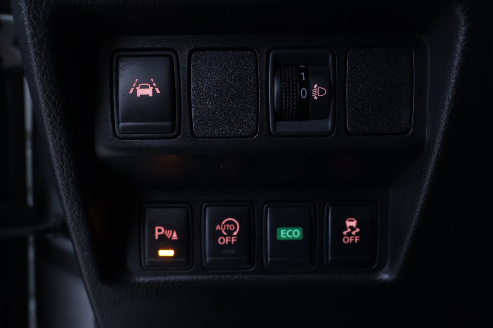 NISSAN Qashqai 2016