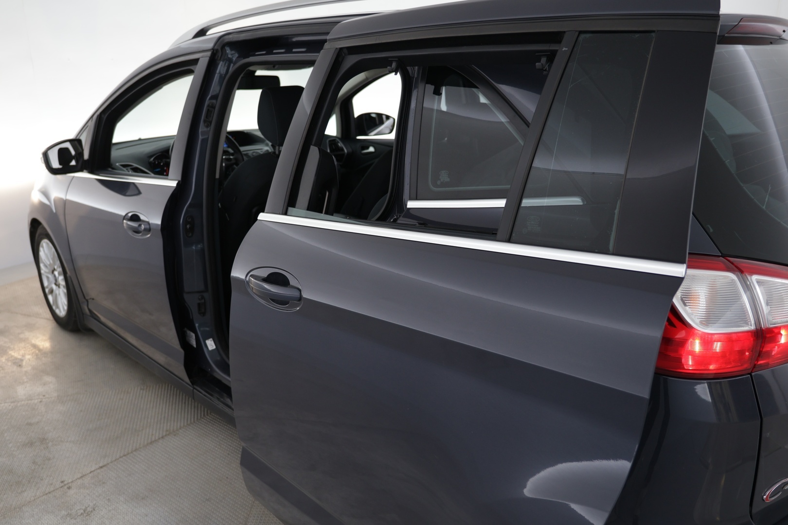 FORD Grand C-Max 2012