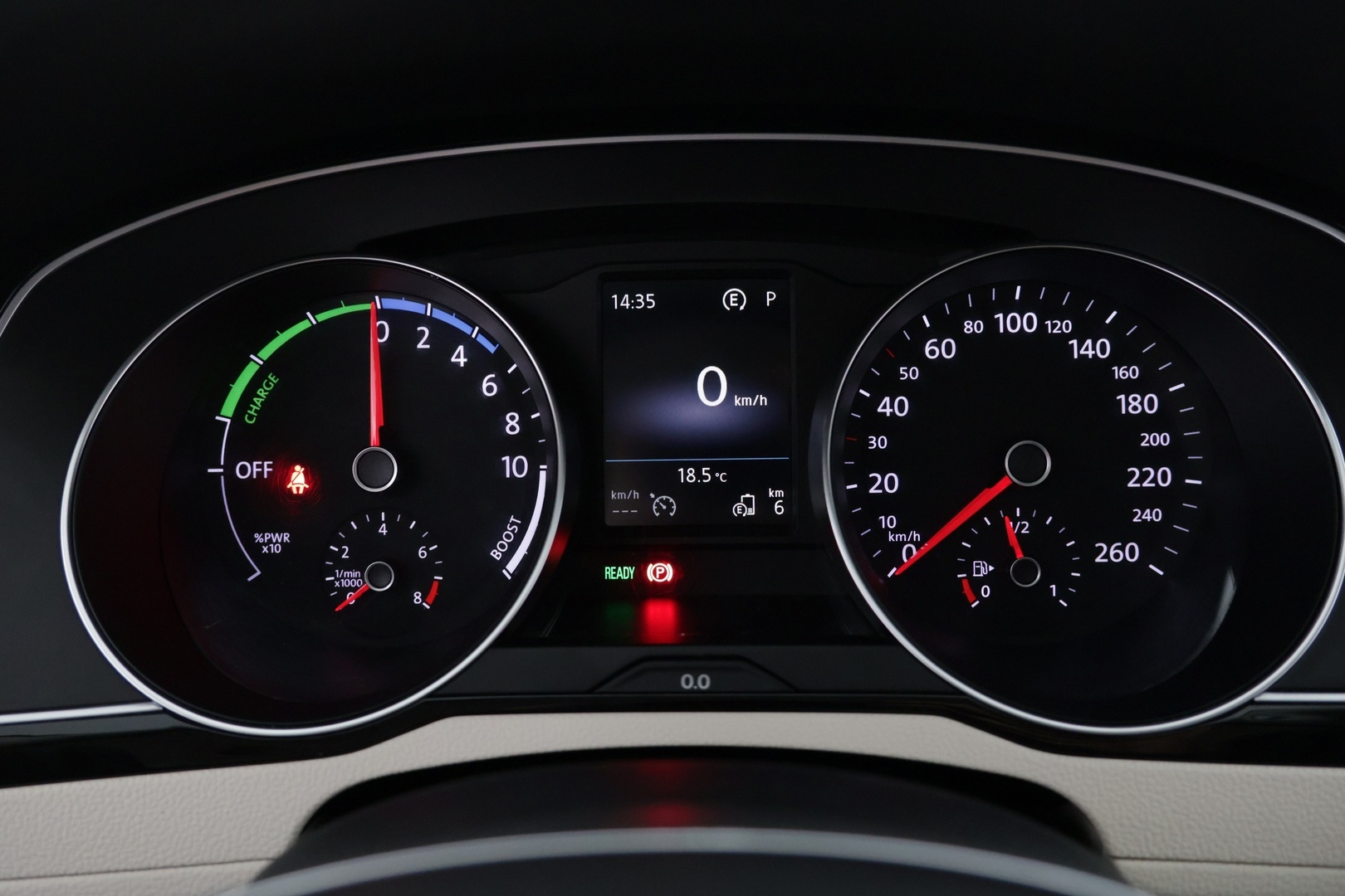 VOLKSWAGEN Passat 2016