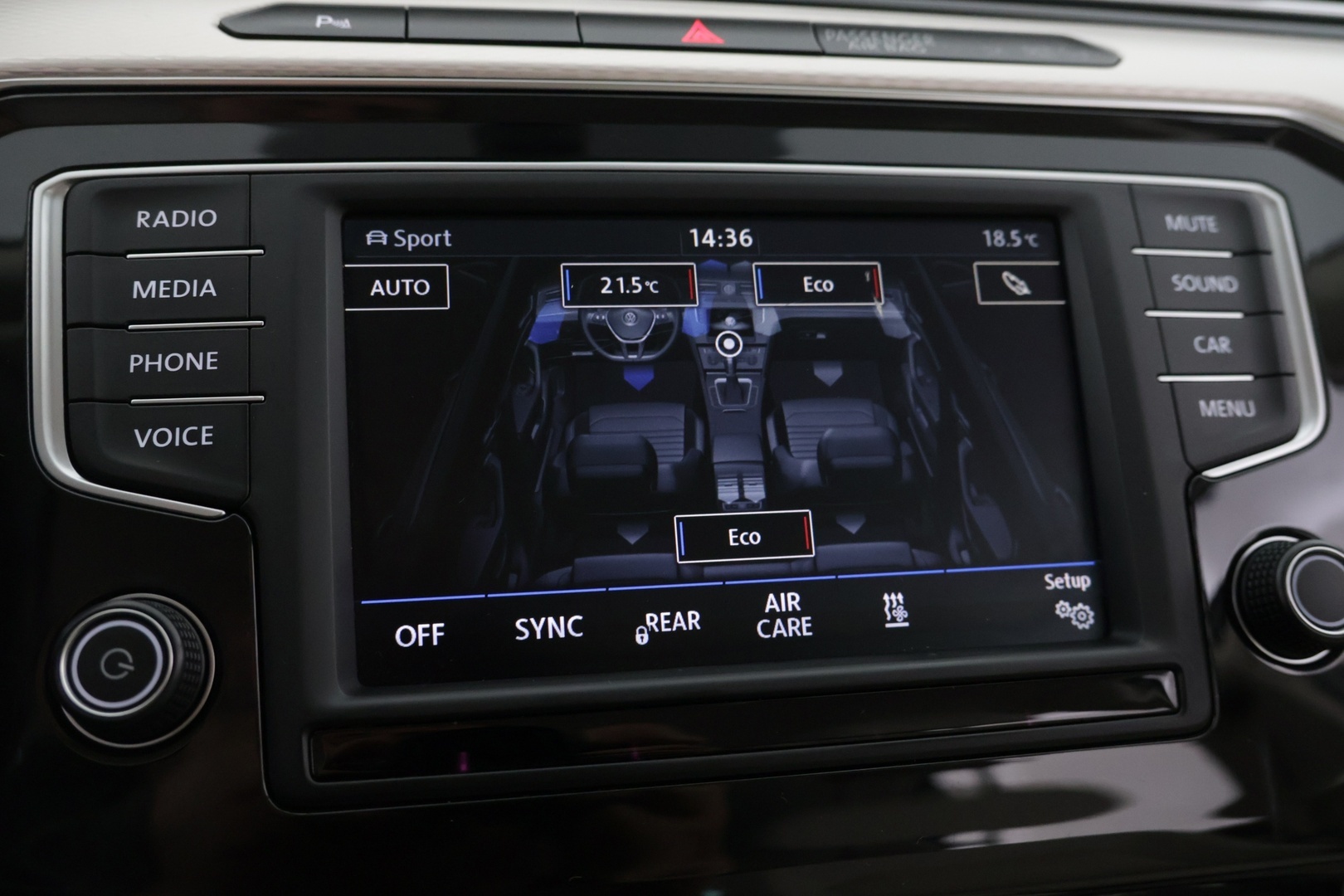 VOLKSWAGEN Passat 2016