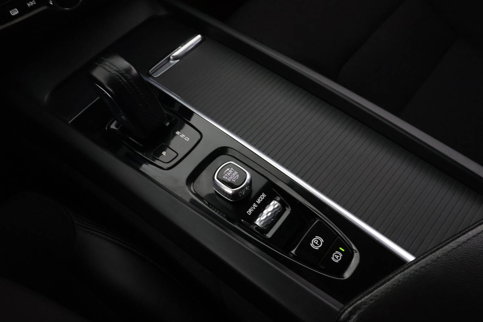 VOLVO V60 Cross Country 2021
