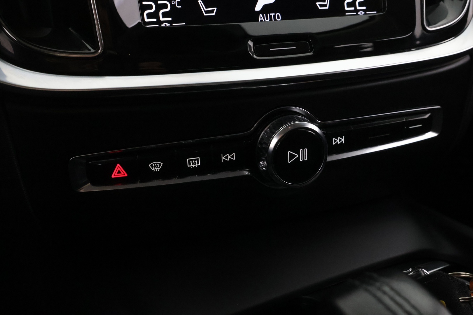 VOLVO V60 Cross Country 2021