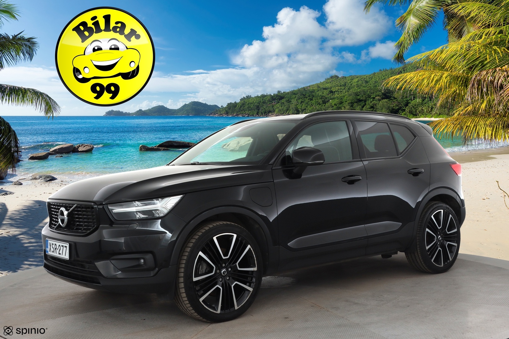 VOLVO XC40 2021