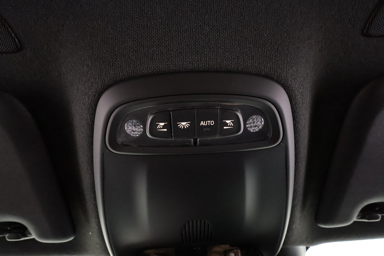 VOLVO XC40 2021