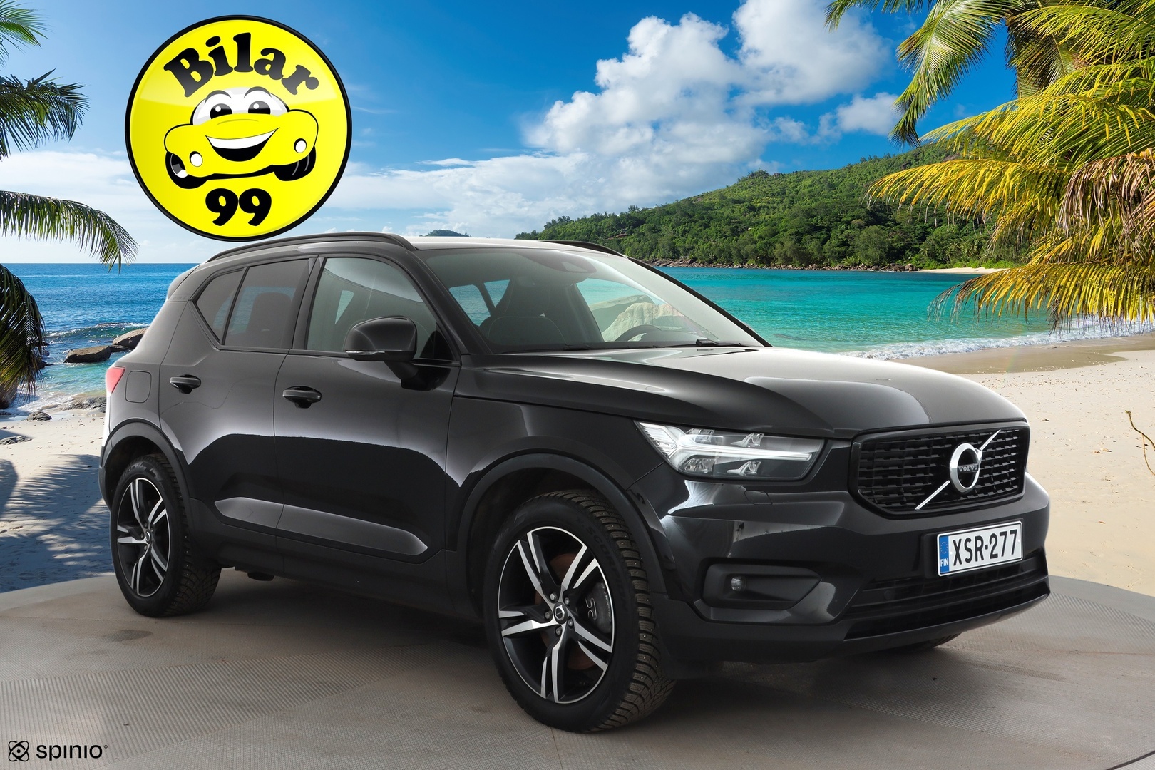 VOLVO XC40 2021