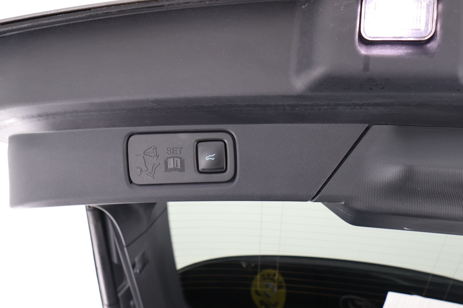 FORD MUSTANG MACH-E 2021