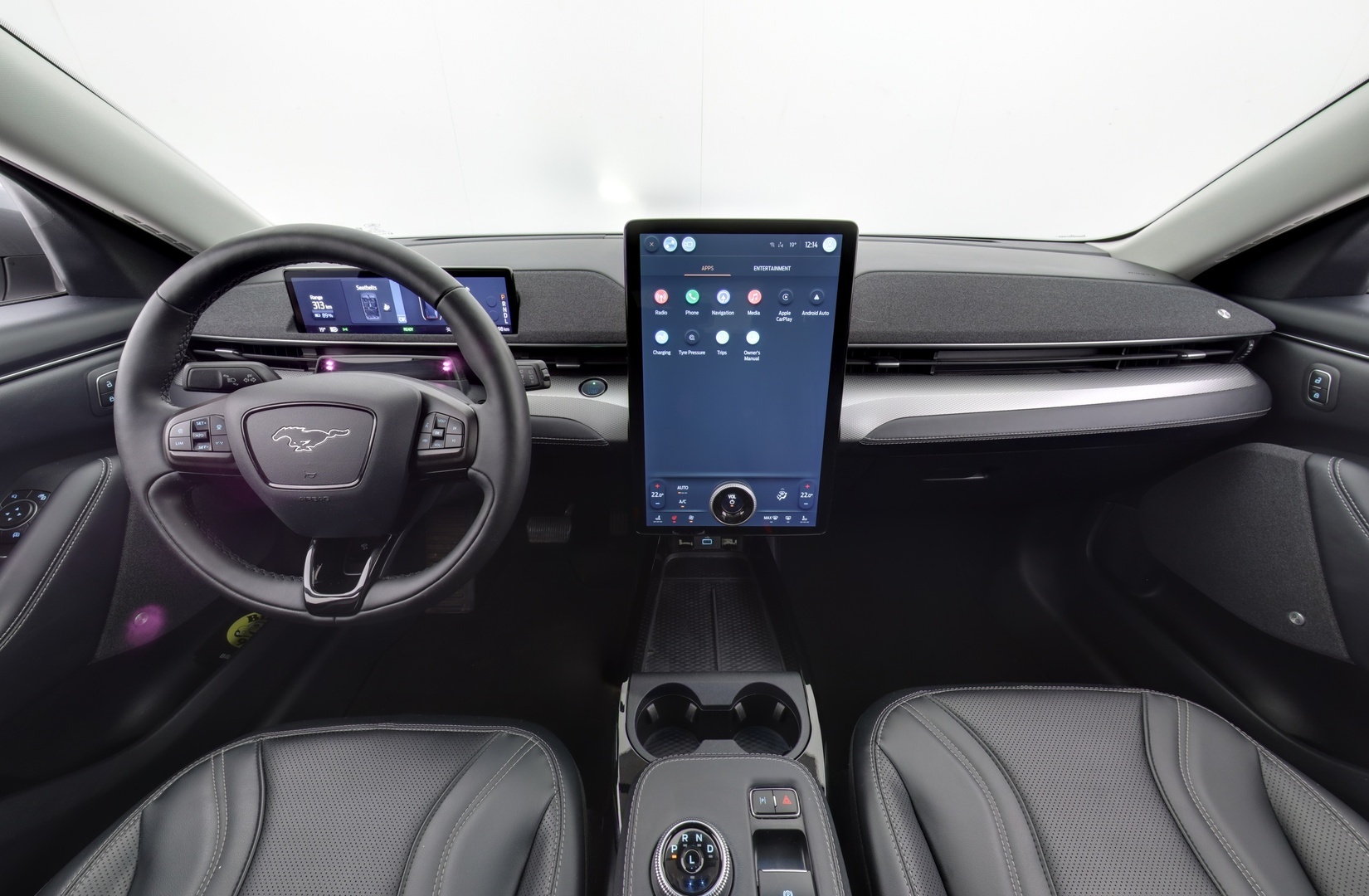 FORD MUSTANG MACH-E 2021