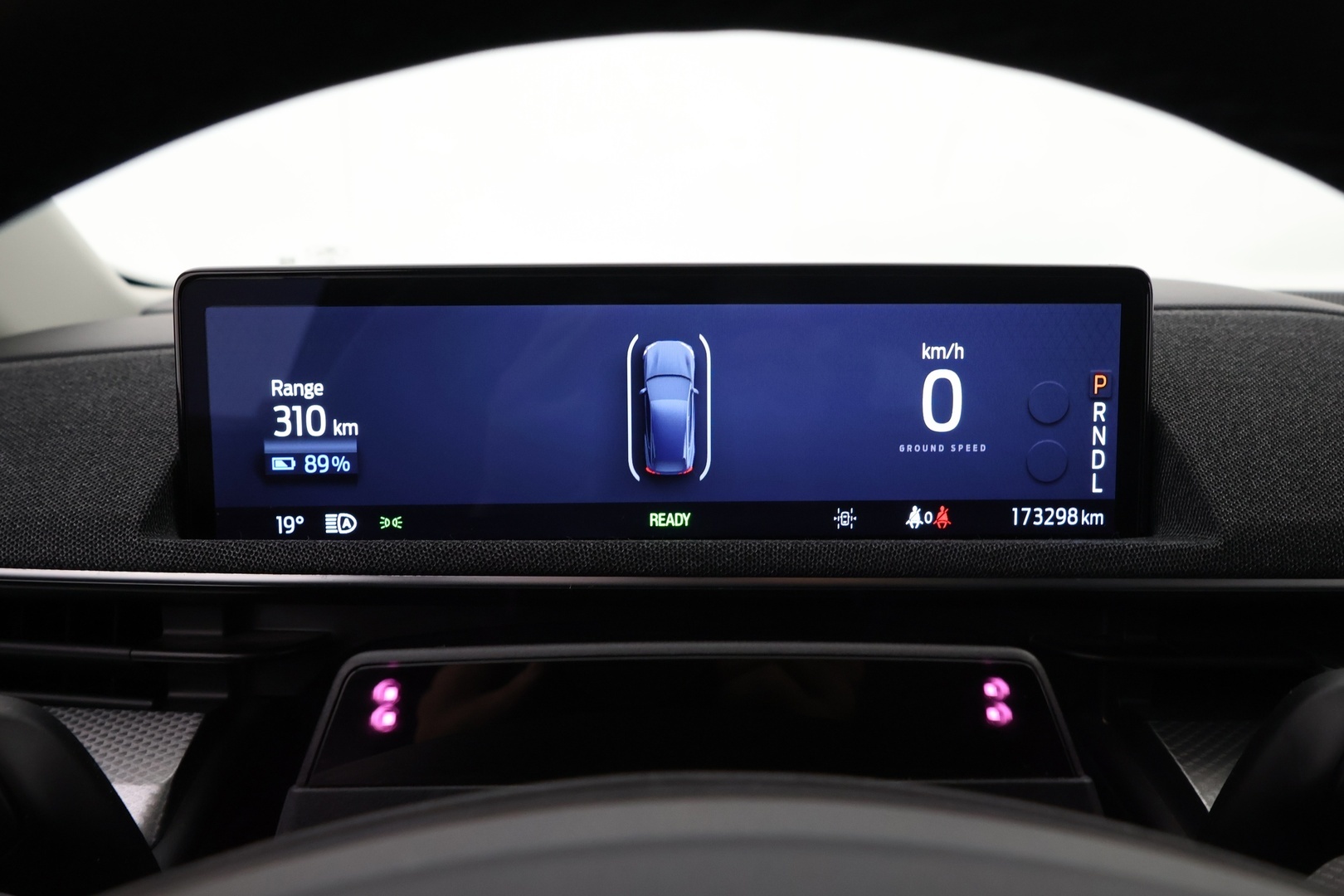 FORD MUSTANG MACH-E 2021