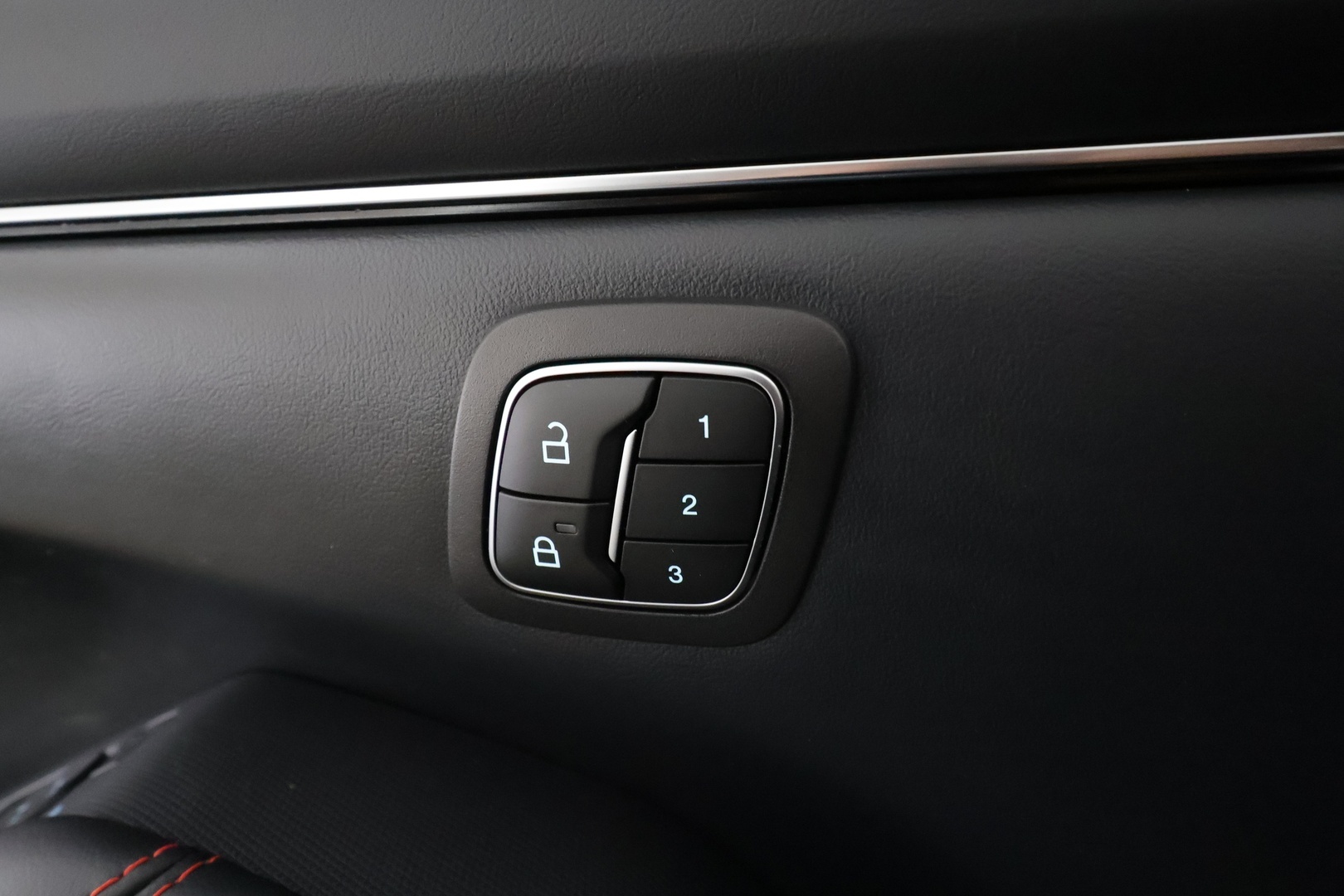 FORD MUSTANG MACH-E 2022