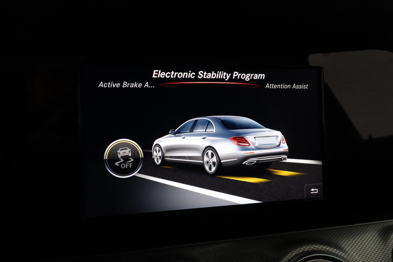 MERCEDES-BENZ E 2017