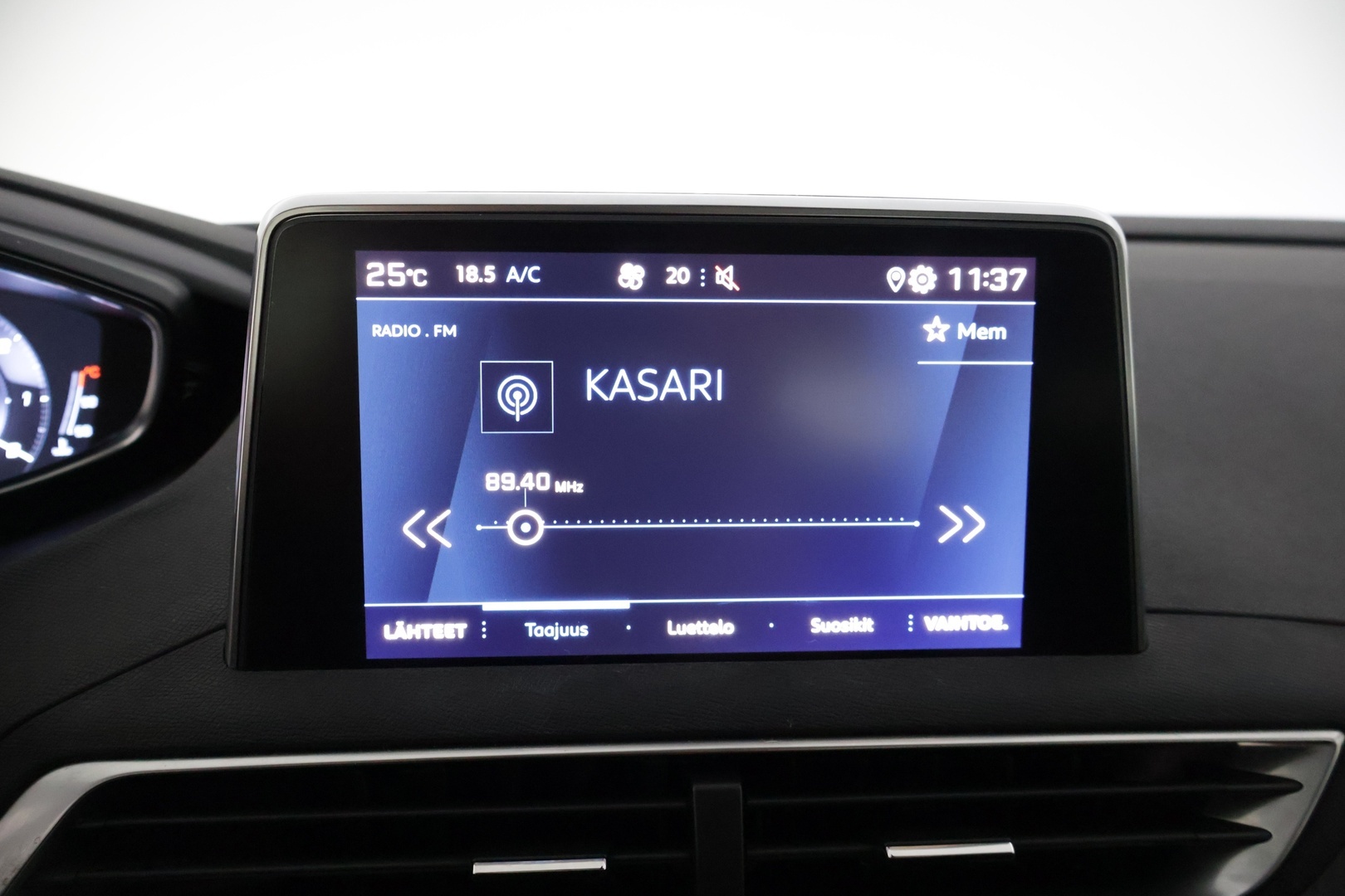 PEUGEOT 5008 2019