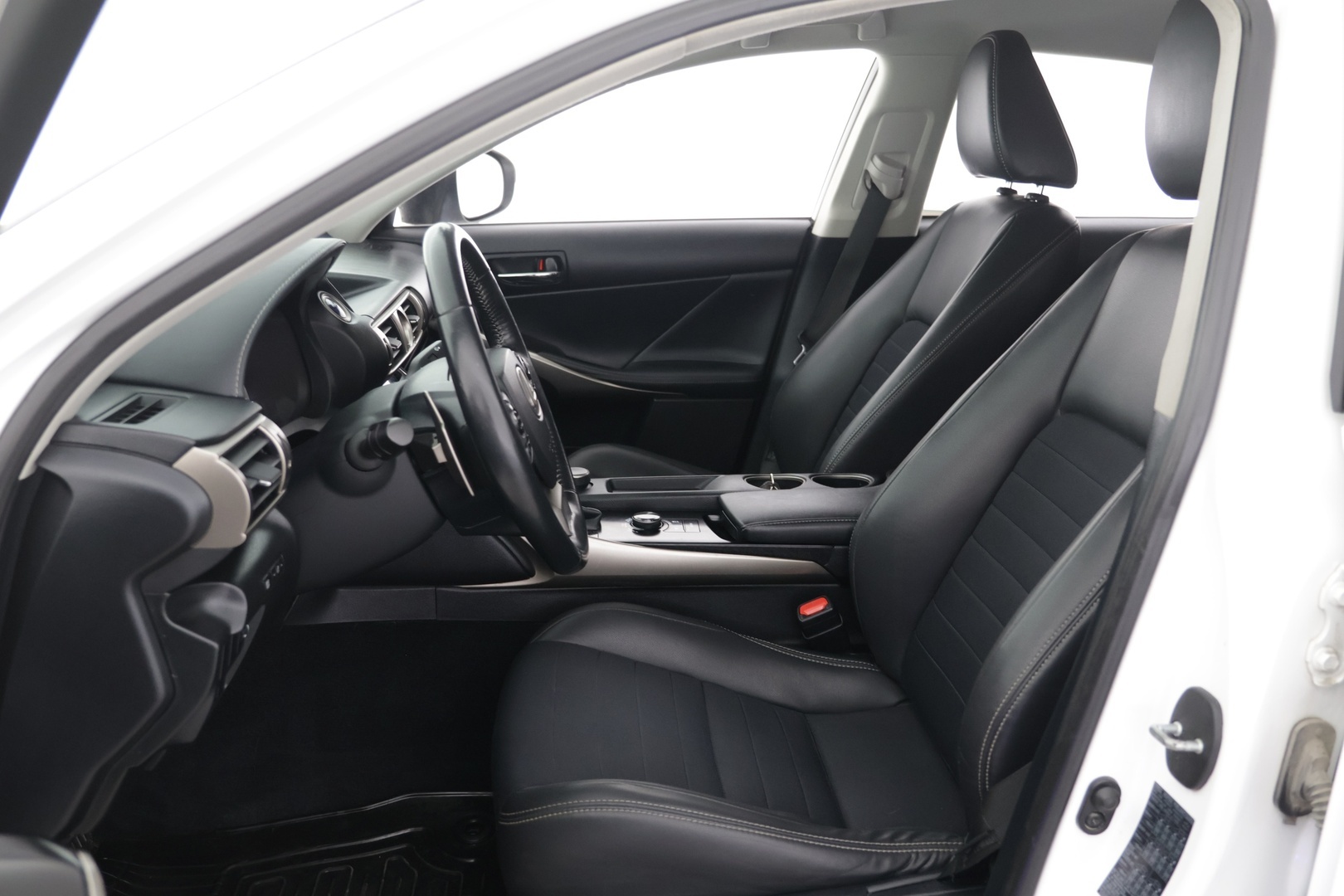 LEXUS IS 2013