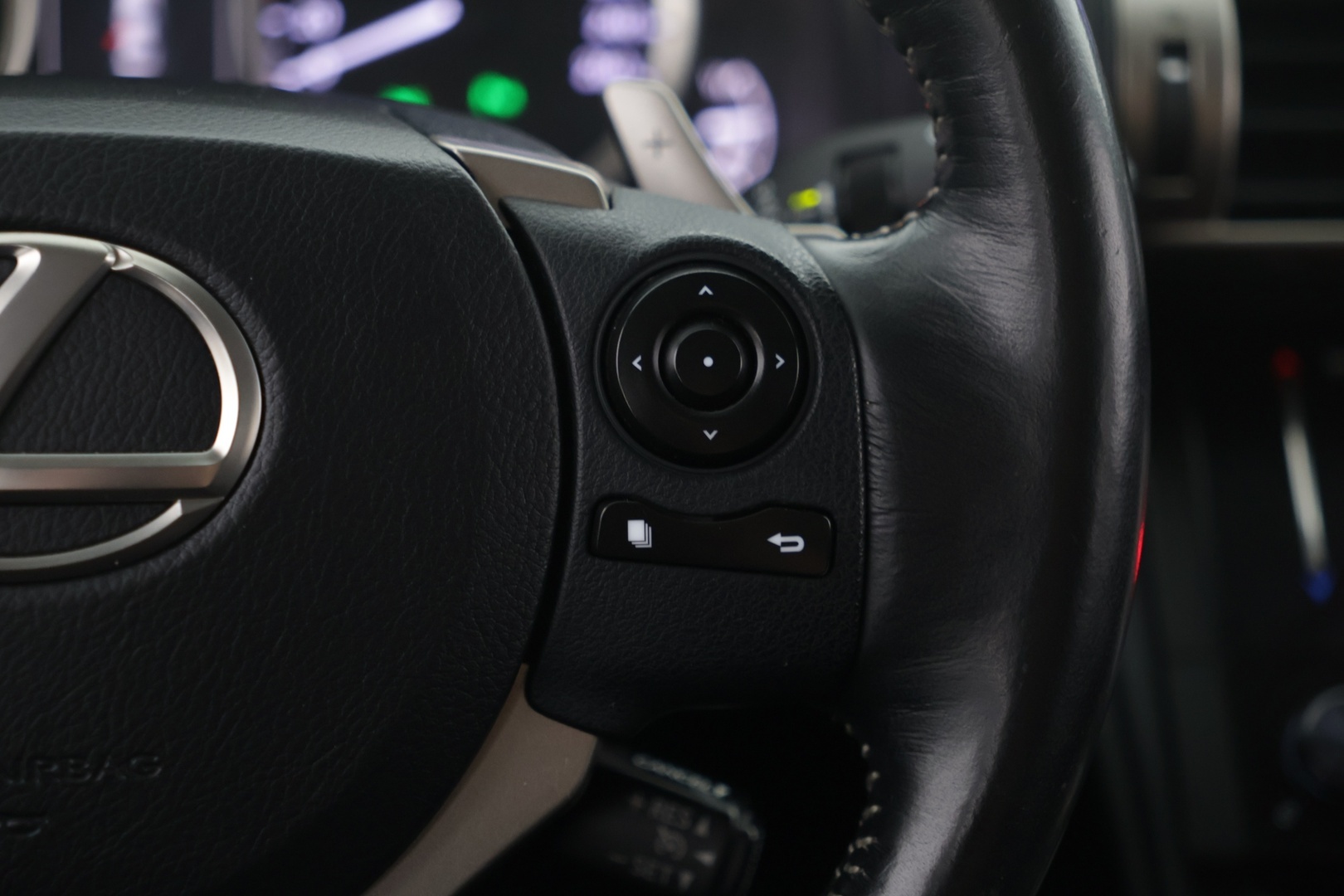 LEXUS IS 2013