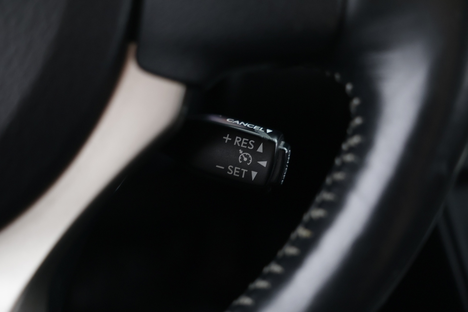 LEXUS IS 2013