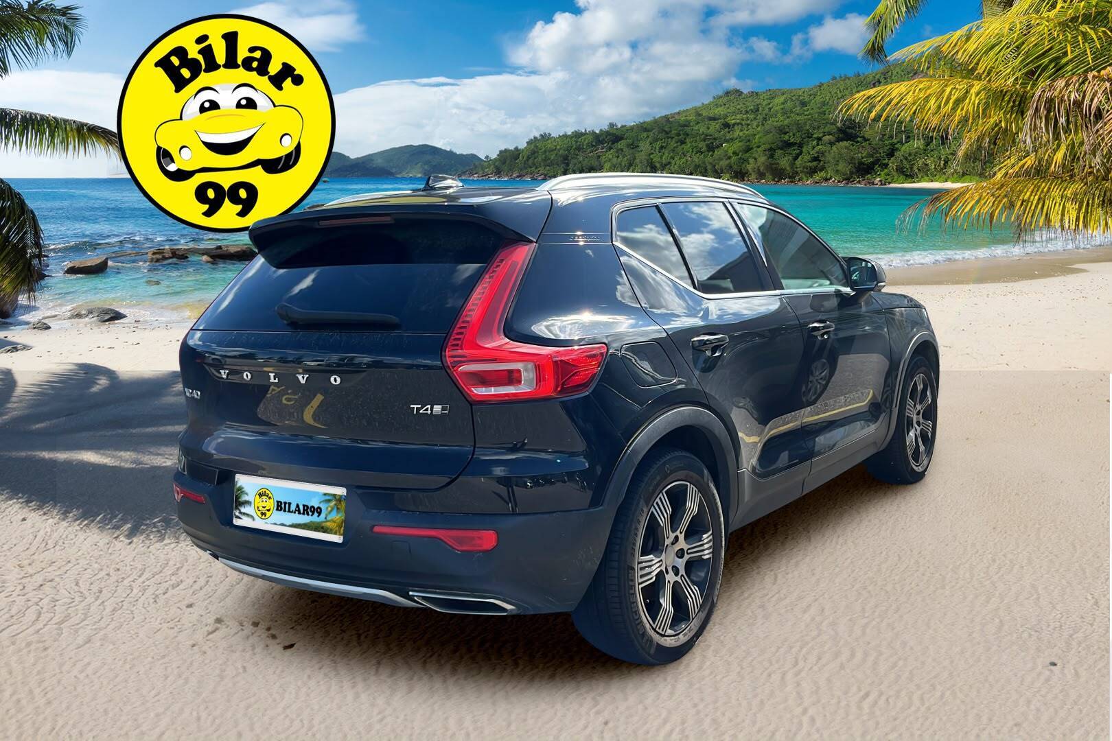 VOLVO XC40 2020