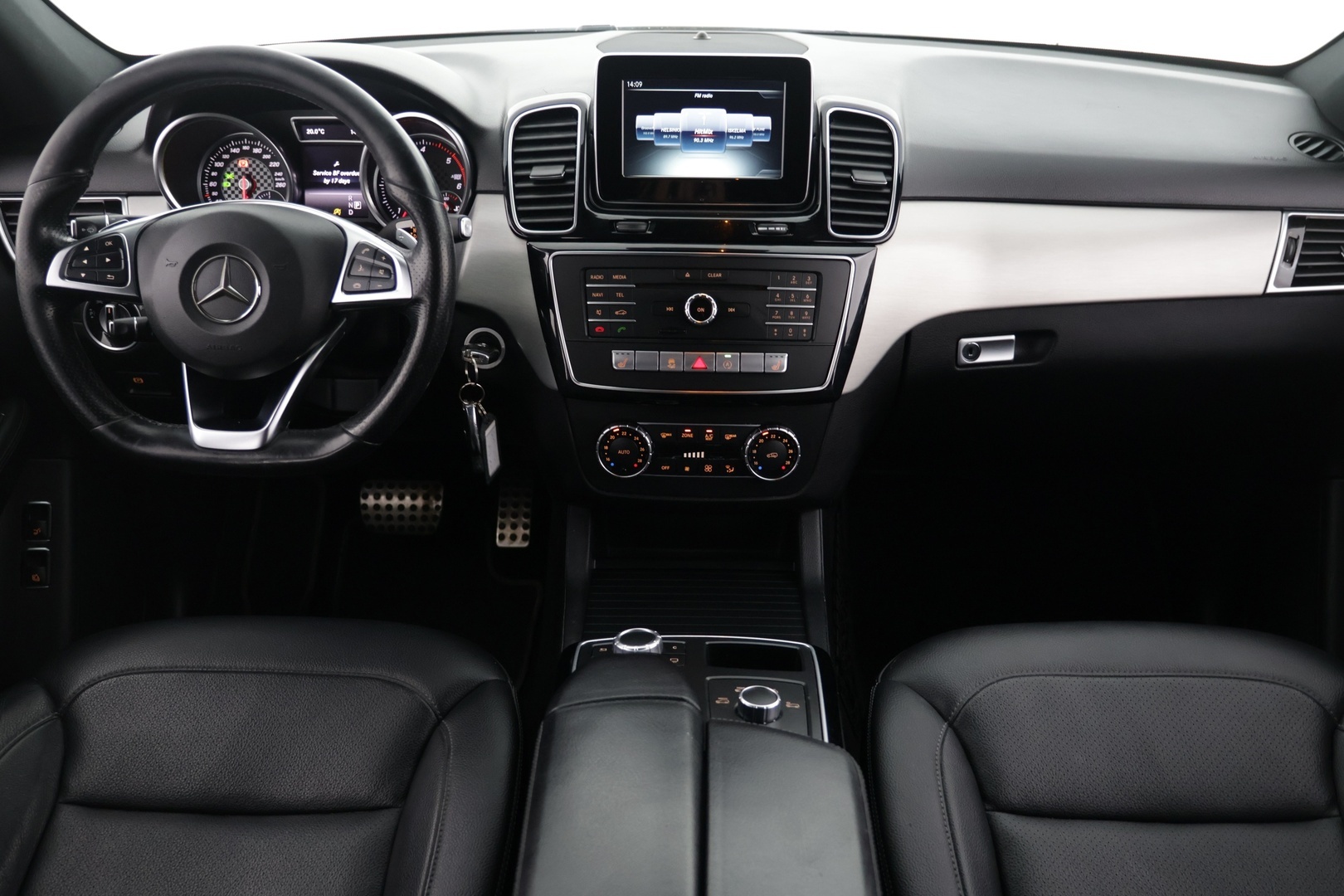 MERCEDES-BENZ GLE 2016