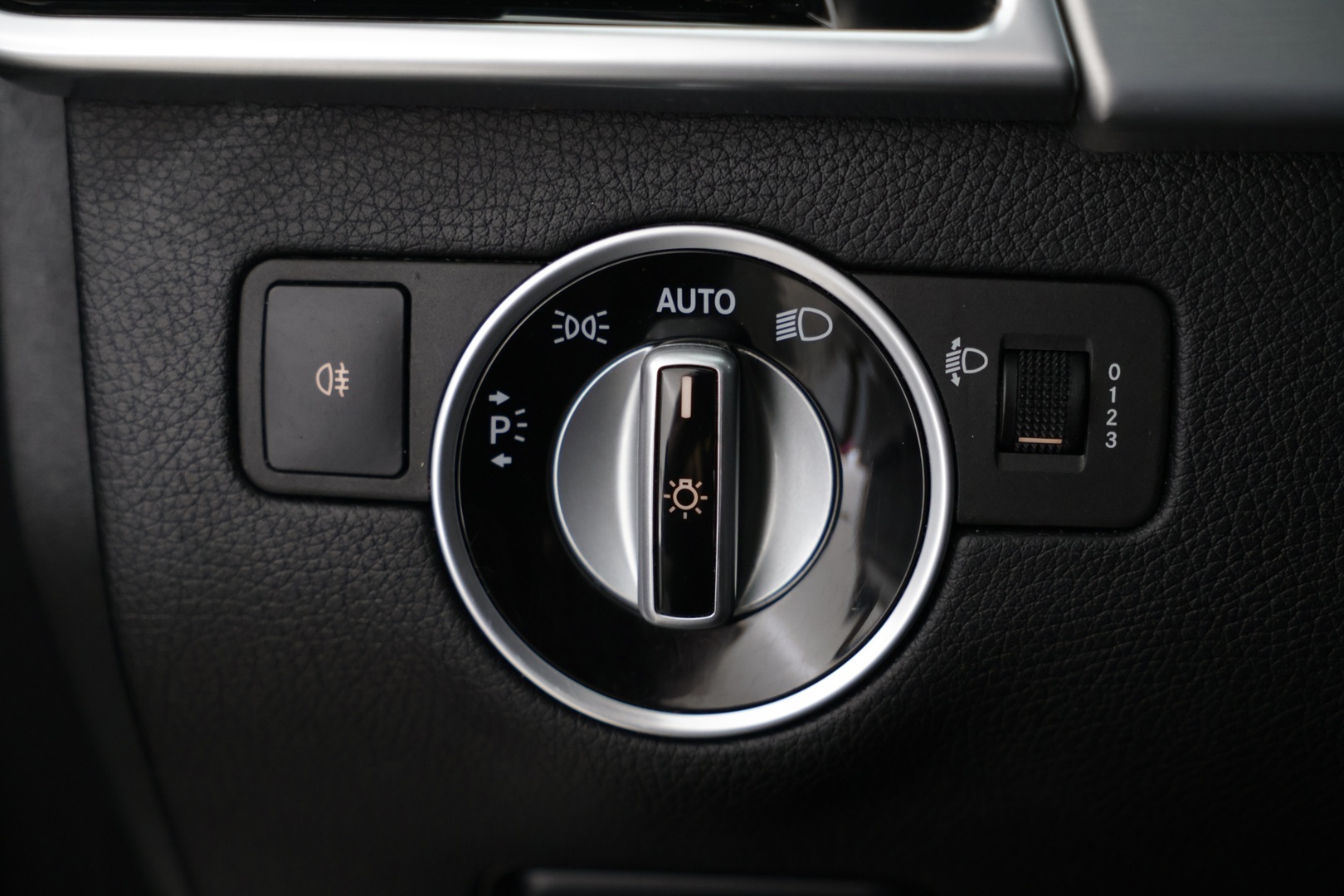 MERCEDES-BENZ GLE 2016
