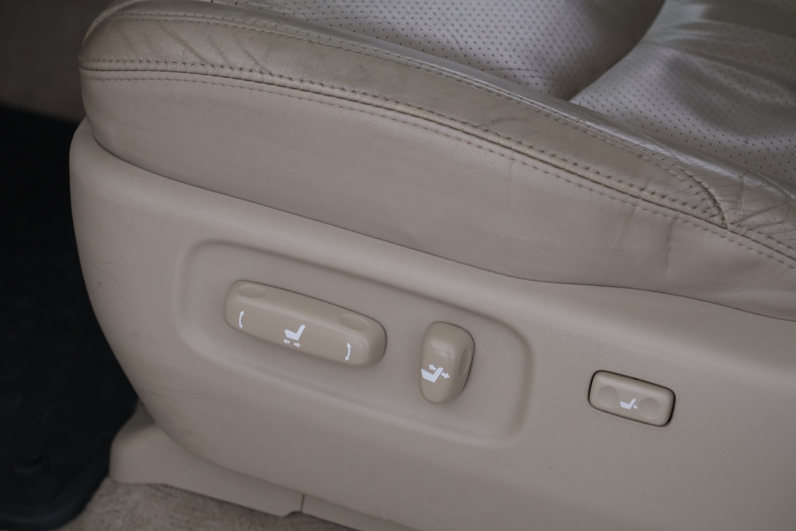 TOYOTA Land Cruiser 2009