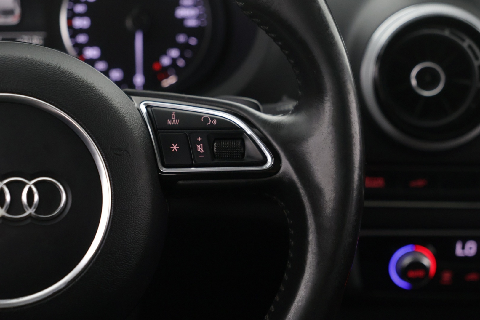 AUDI A3 2015