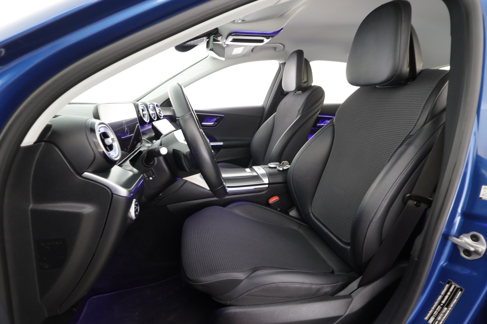 MERCEDES-BENZ C 2022