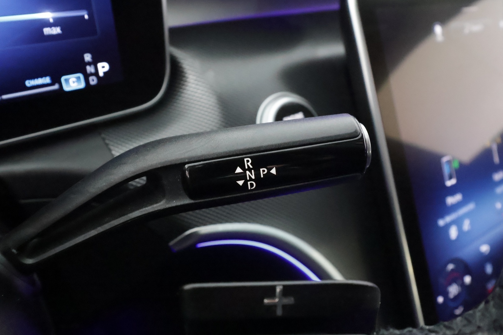 MERCEDES-BENZ C 2022