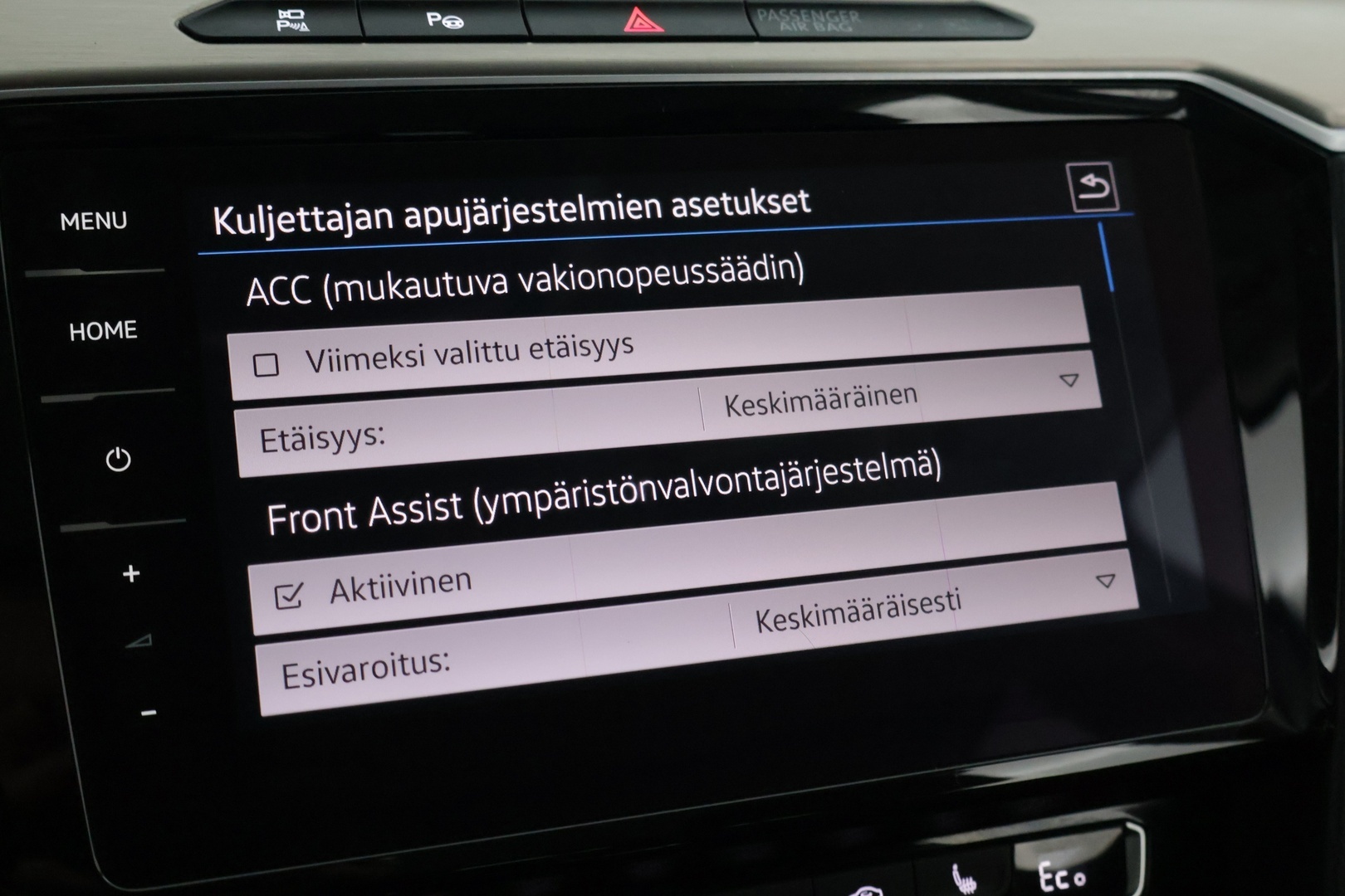 VOLKSWAGEN Passat 2018