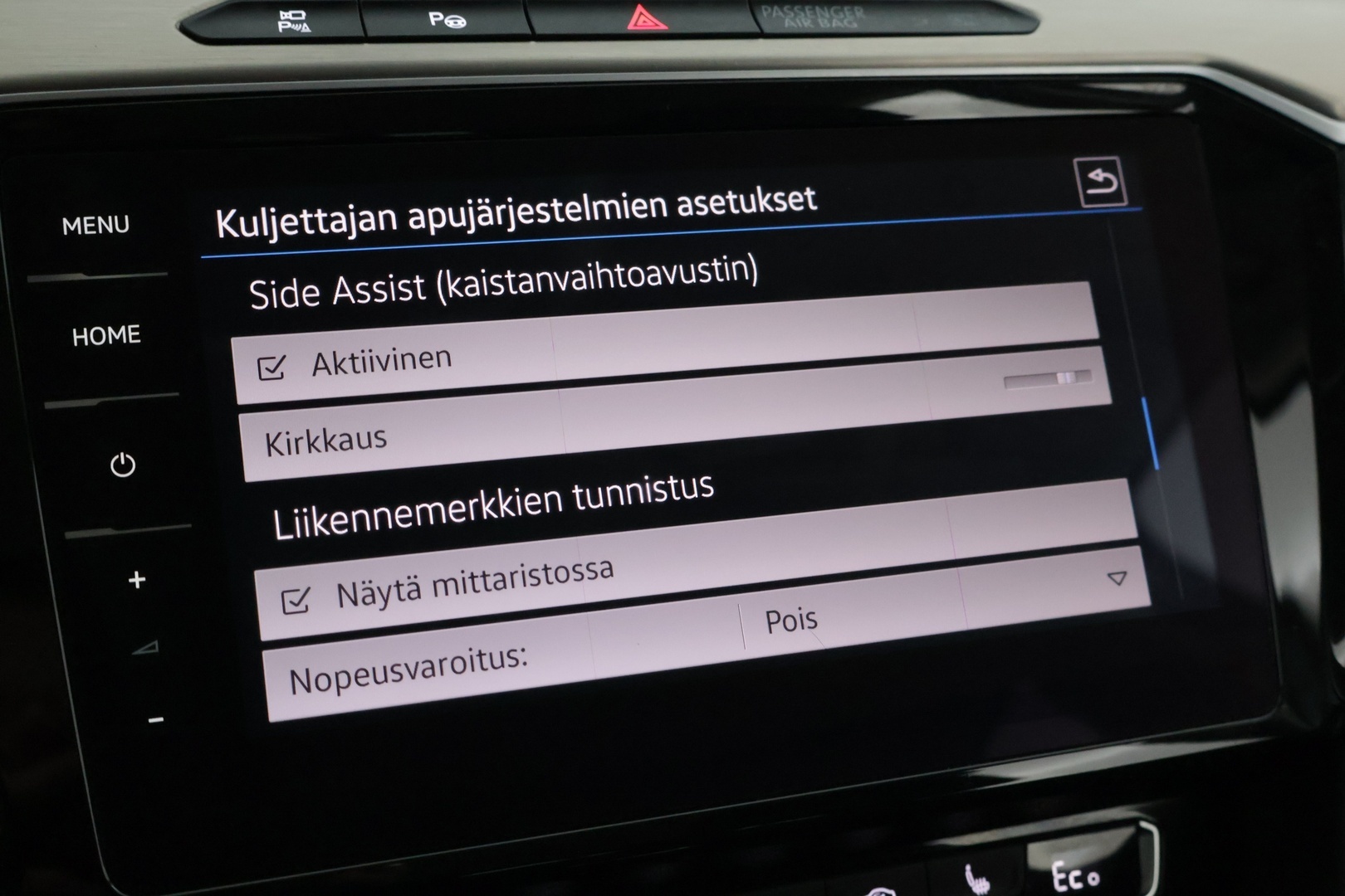 VOLKSWAGEN Passat 2018