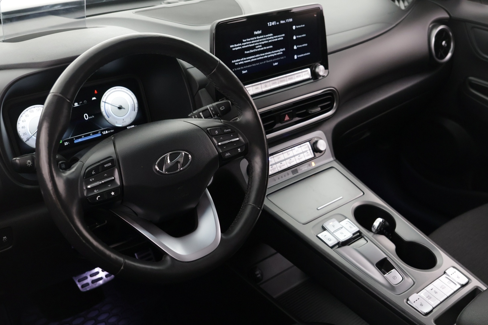 HYUNDAI KONA 2021