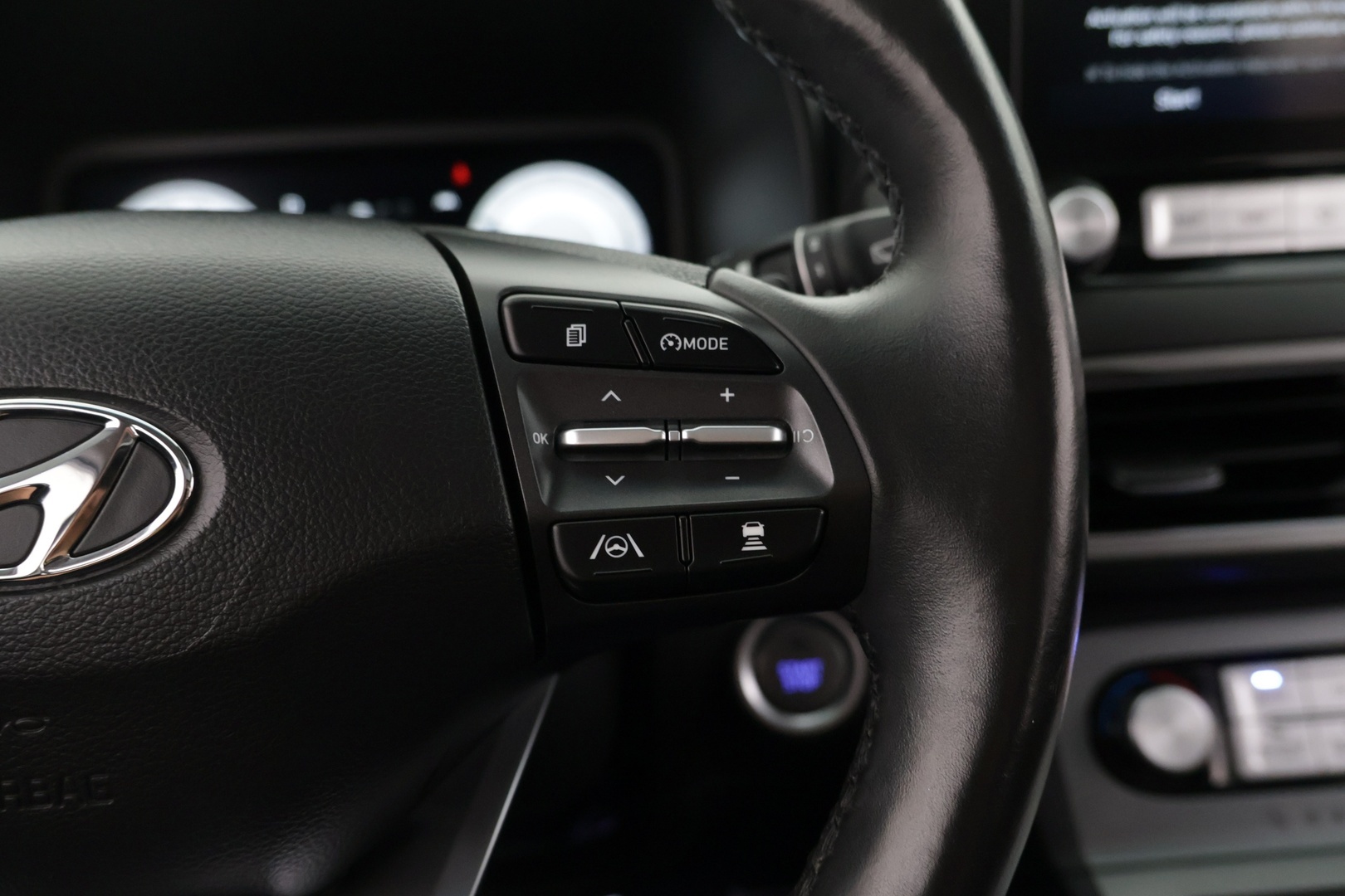 HYUNDAI KONA 2021