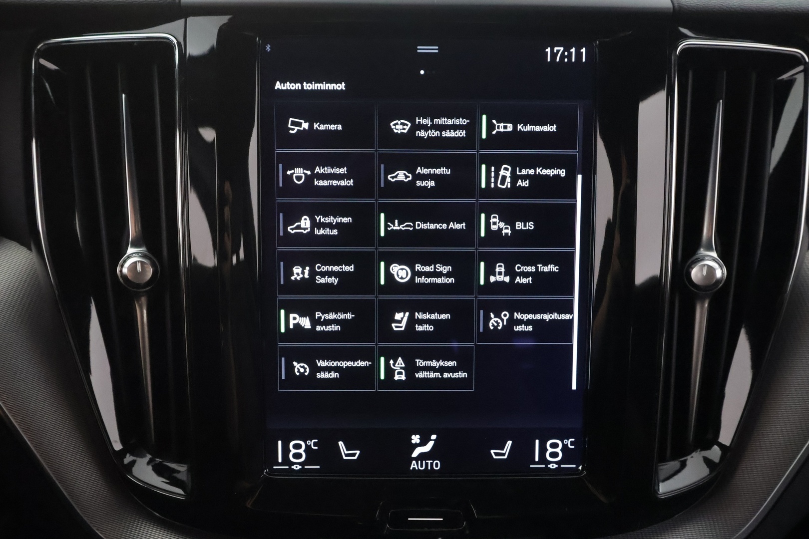 VOLVO XC60 2018