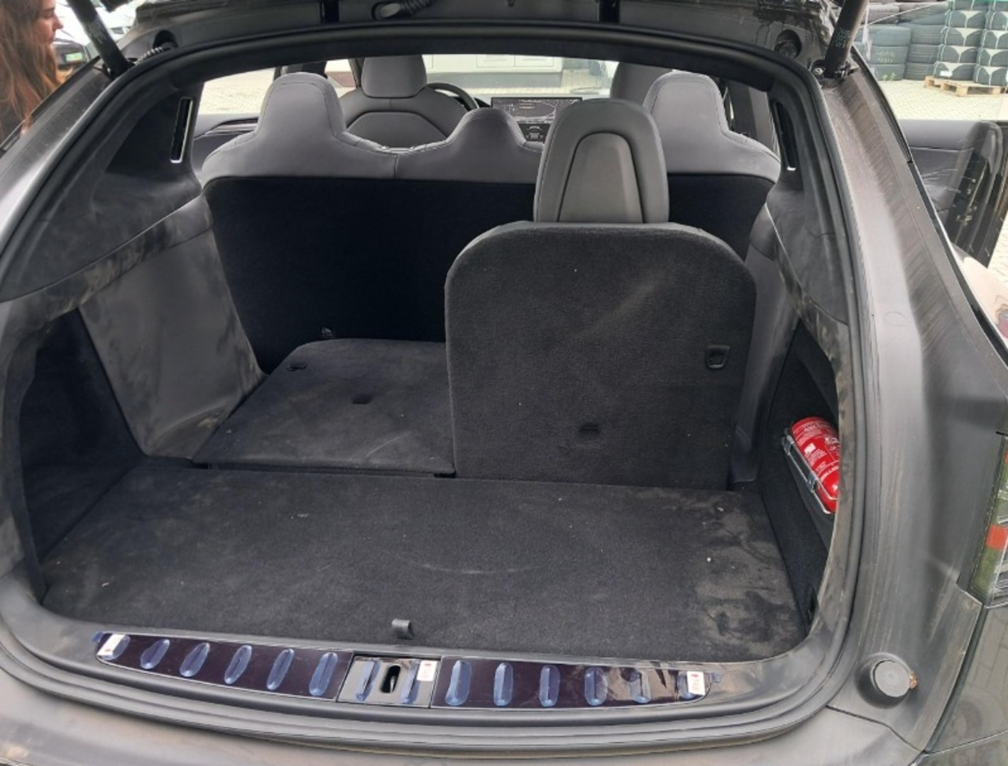 TESLA MODEL X 2025