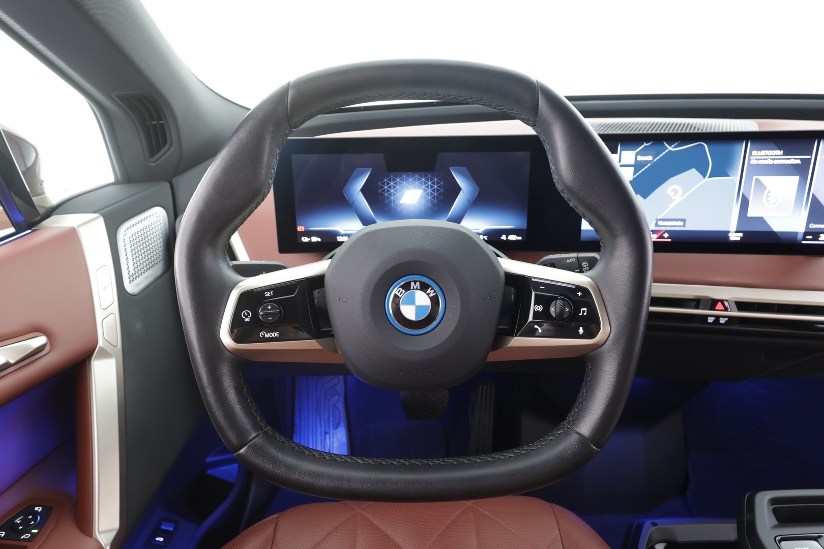 BMW iX M60 2023